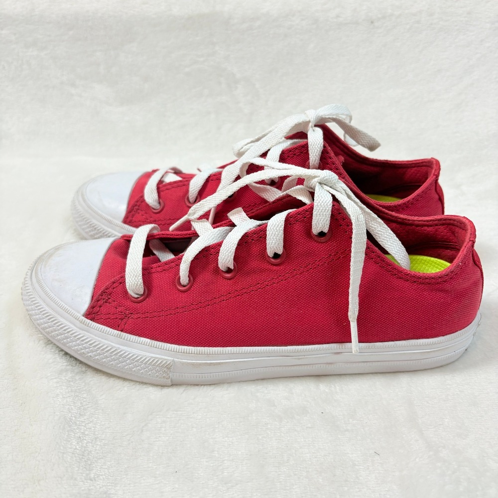 Converse Chuck Taylor II Youth 3 Red Low‎ Top Lunarlon Sneakers 350151C